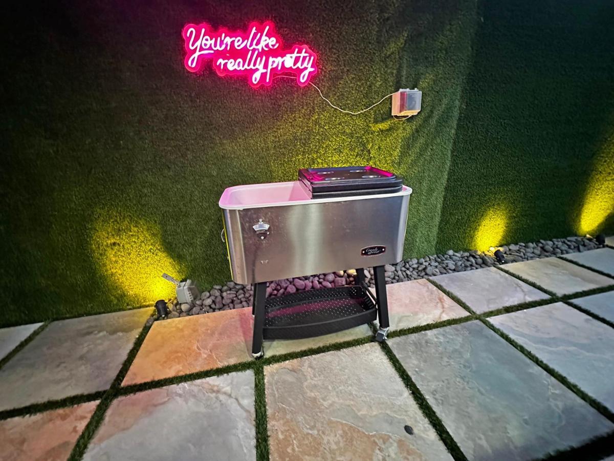 Vacay Spot Experience Luna Sky! 65" Tv Bar, Bbq, Shower Massage Jets, Music, Go To Fl Keys Homestead Exterior foto