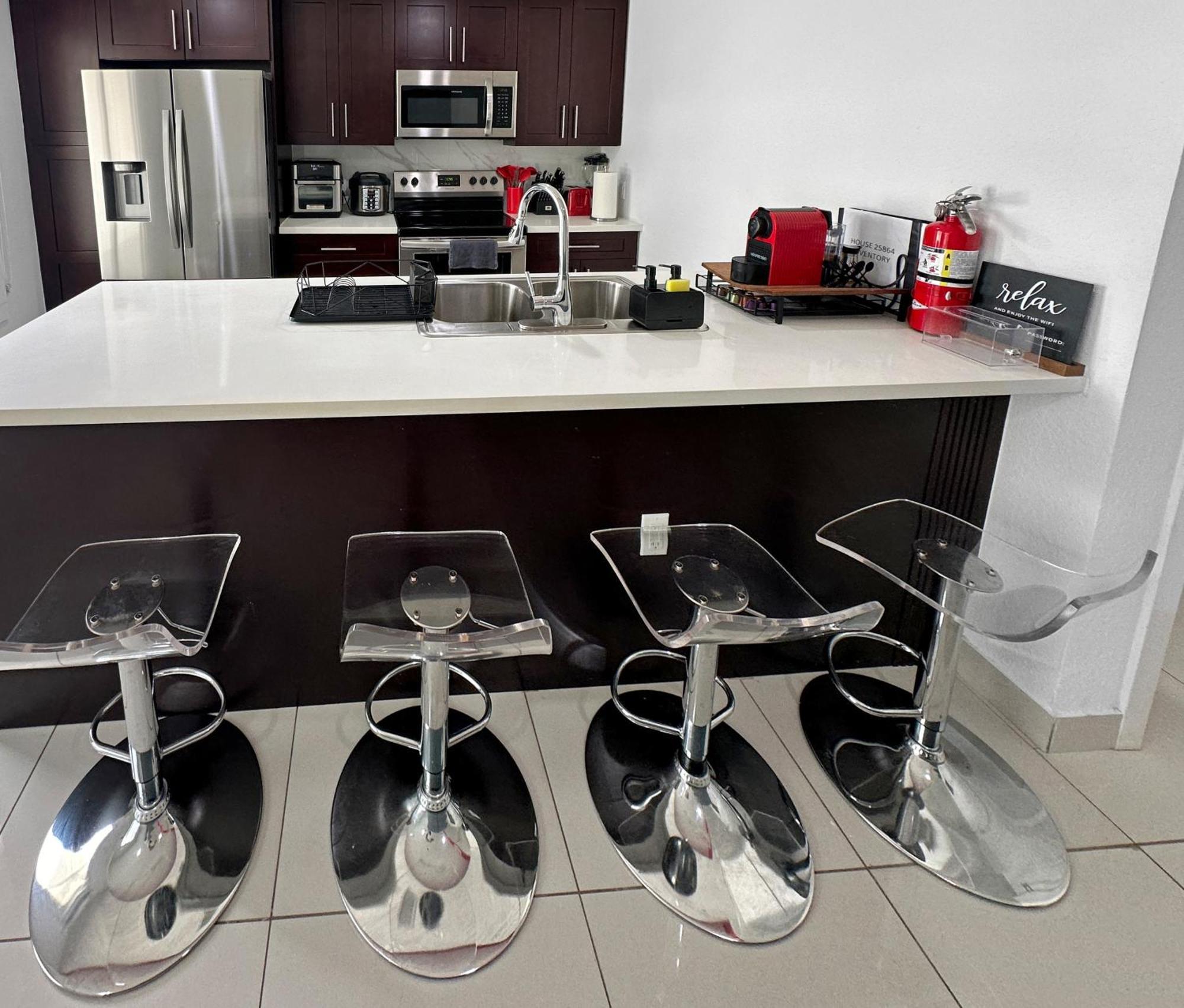 Vacay Spot Experience Luna Sky! 65" Tv Bar, Bbq, Shower Massage Jets, Music, Go To Fl Keys Homestead Exterior foto