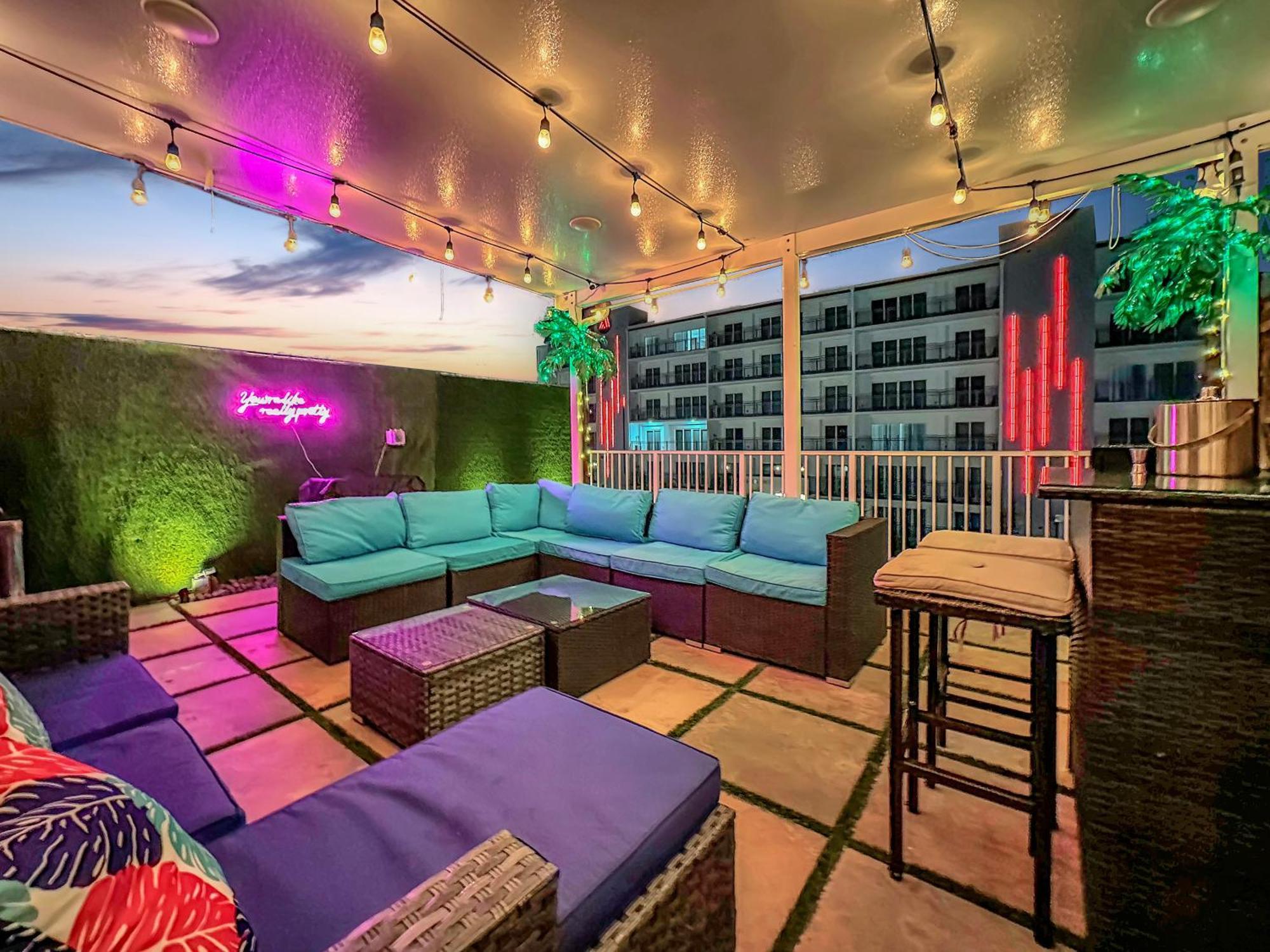 Vacay Spot Experience Luna Sky! 65" Tv Bar, Bbq, Shower Massage Jets, Music, Go To Fl Keys Homestead Exterior foto