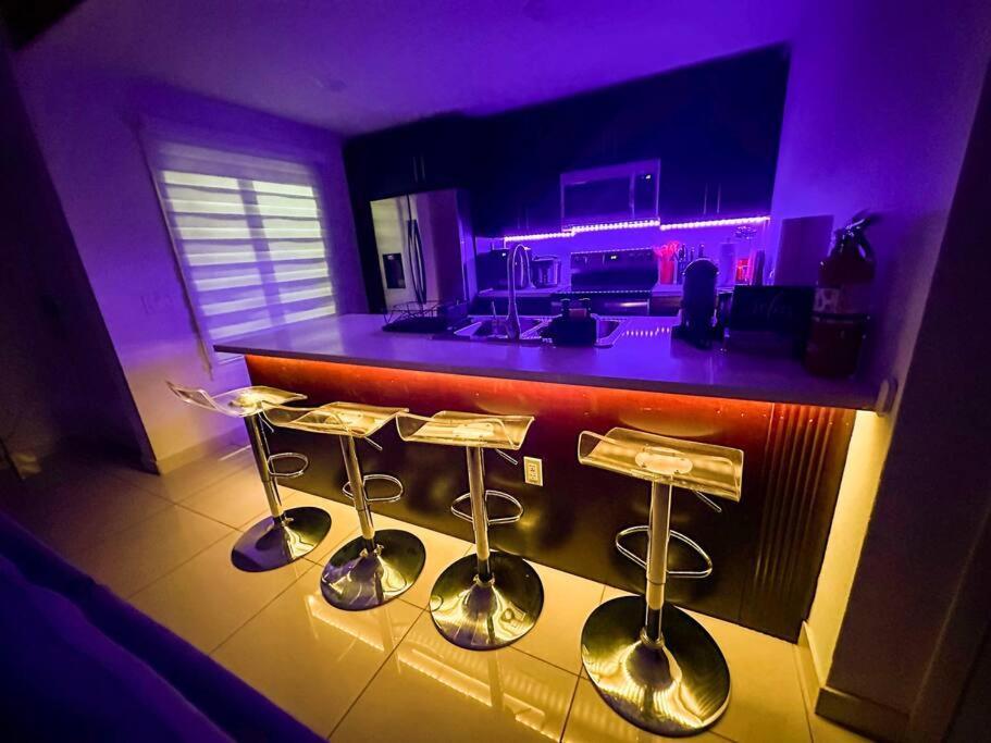 Vacay Spot Experience Luna Sky! 65" Tv Bar, Bbq, Shower Massage Jets, Music, Go To Fl Keys Homestead Exterior foto
